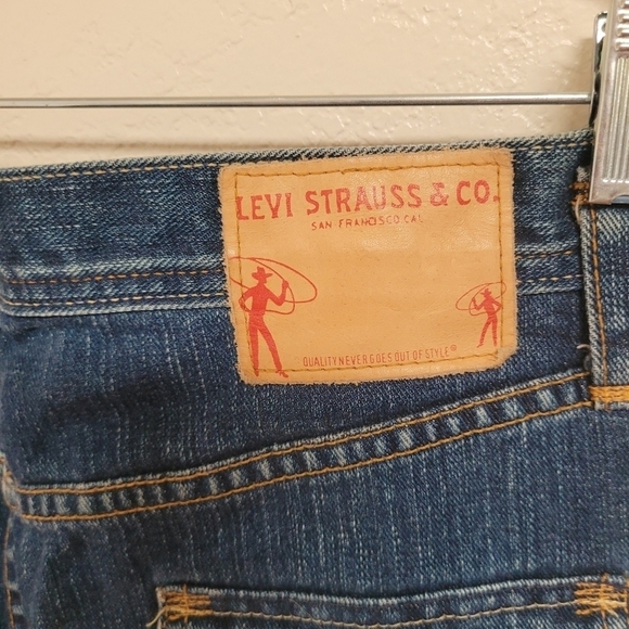 Levi's Premium Denim Pencil Skirt - Picture 4 of 4